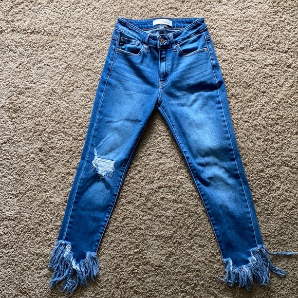 KanCan Denim - KanCan Distressed-Hem Skinny Jeans size 5/26